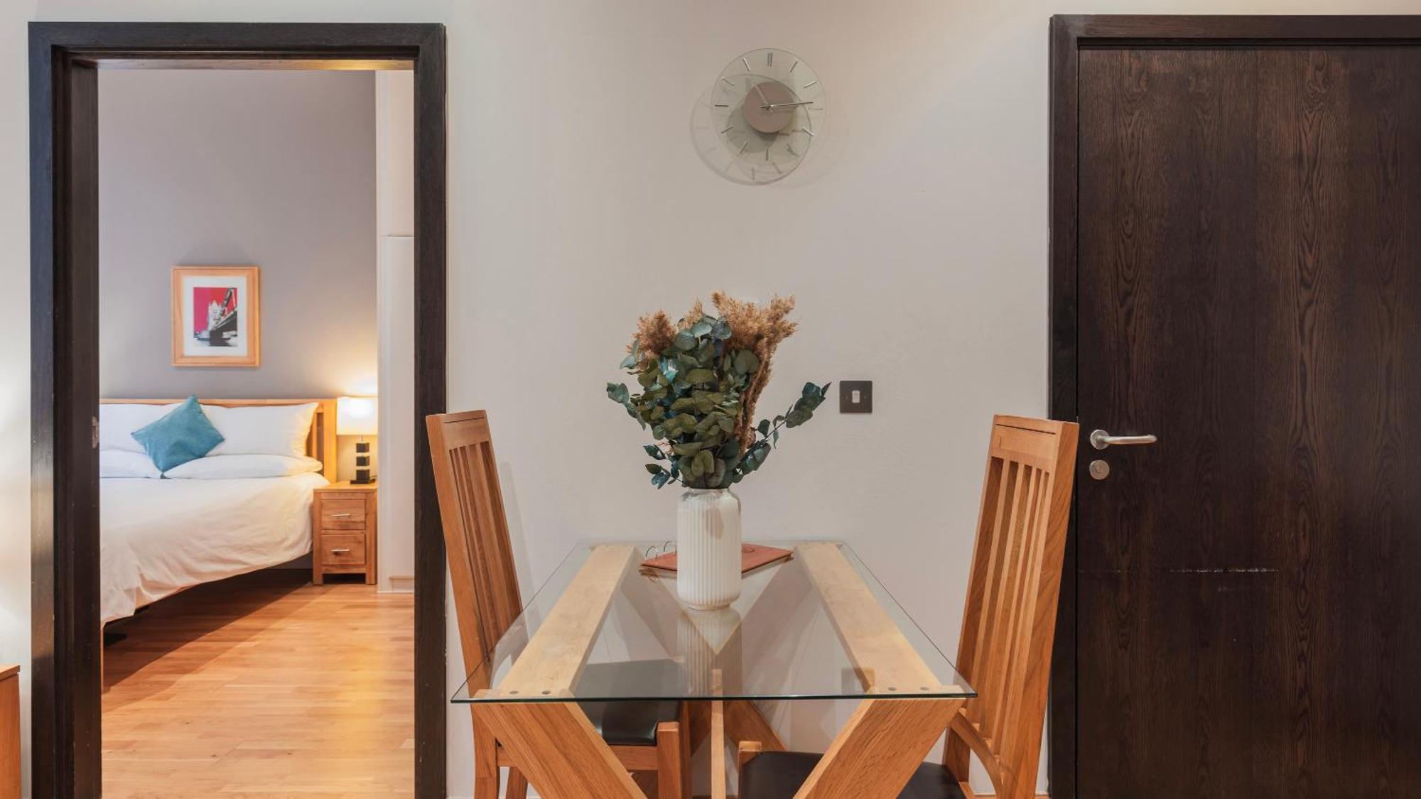 Cannon Street Serviced Apartments By Lovelystay 伦敦 外观 照片
