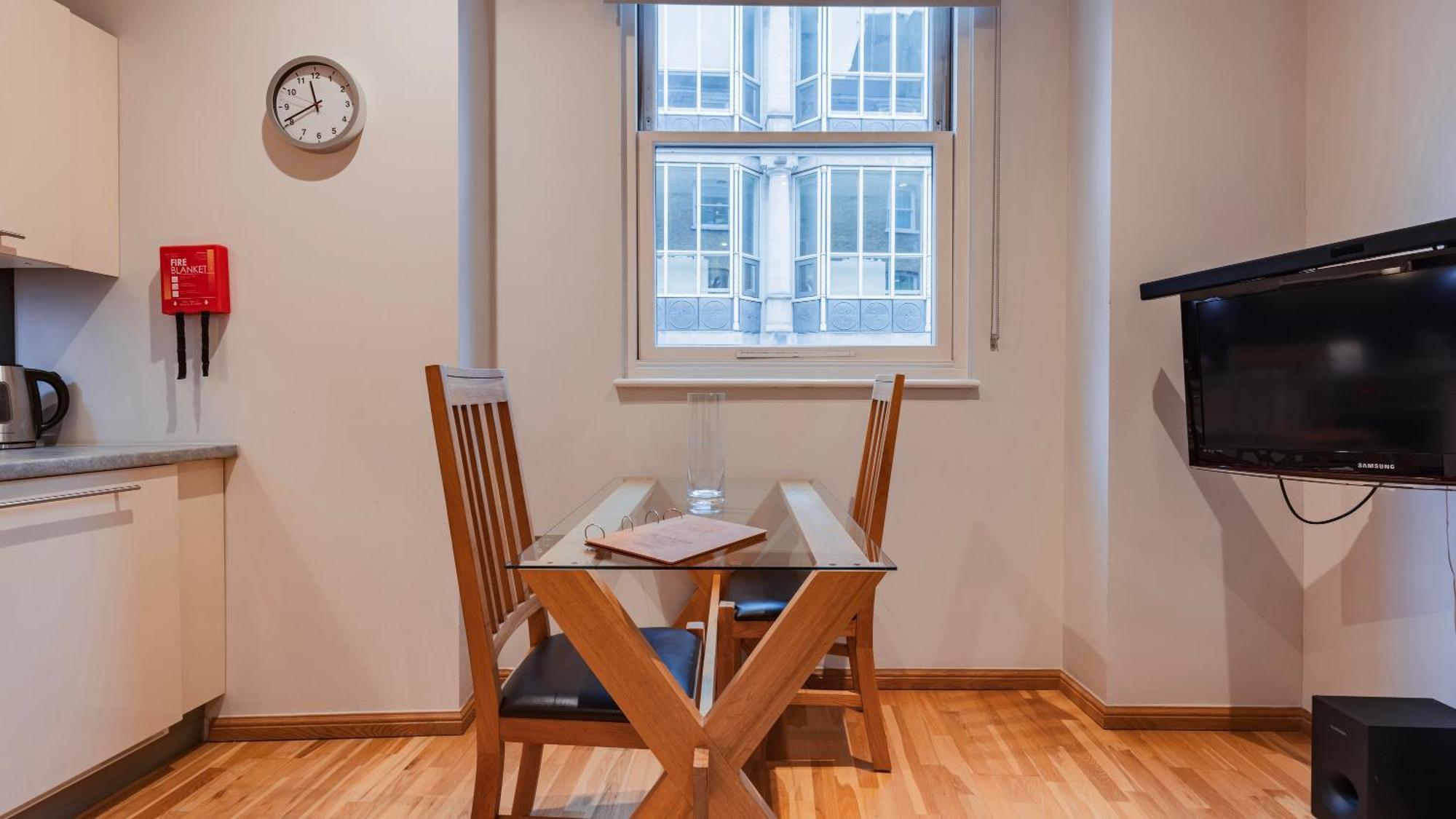 Cannon Street Serviced Apartments By Lovelystay 伦敦 外观 照片